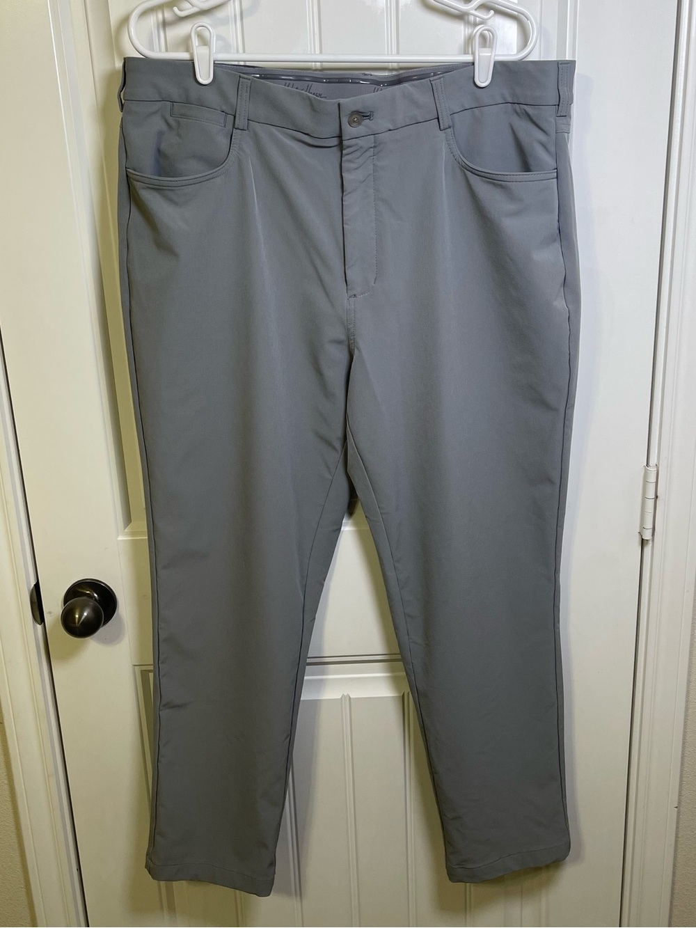 Walter Hagen 11 Majors Mens 38x30 Grey Performance Pants Grip Non-Slip Waistband